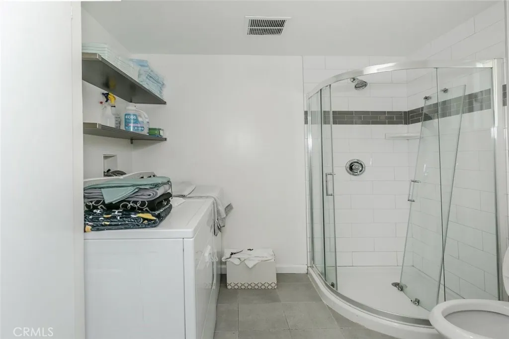 7737 Ethel Avenue, North Hollywood, California 91605 home-pic-22